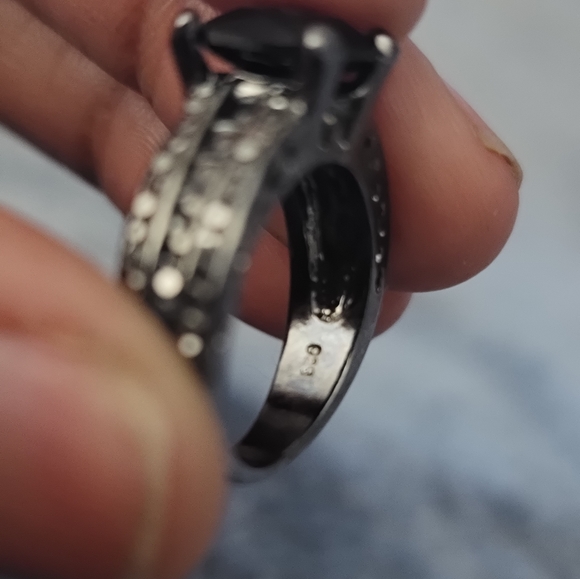 💎*NEW 18K BLACK SAPPHIRE STERLING SILVER RING💎SIZE 8💎 - Picture 3 of 3